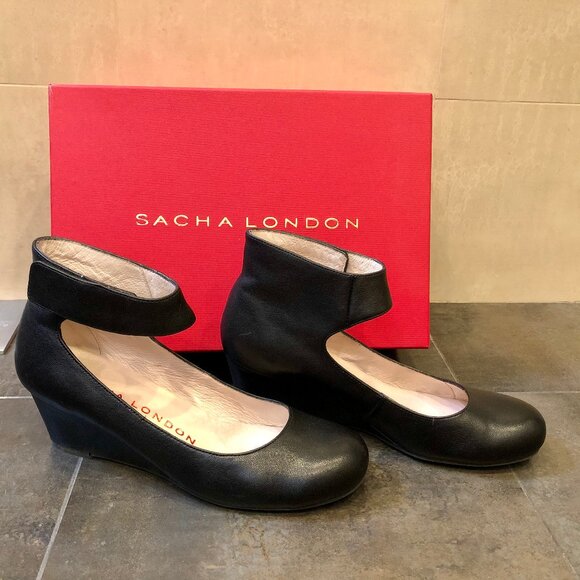 Black Wedge Vespa Shoe - Picture 2 of 10